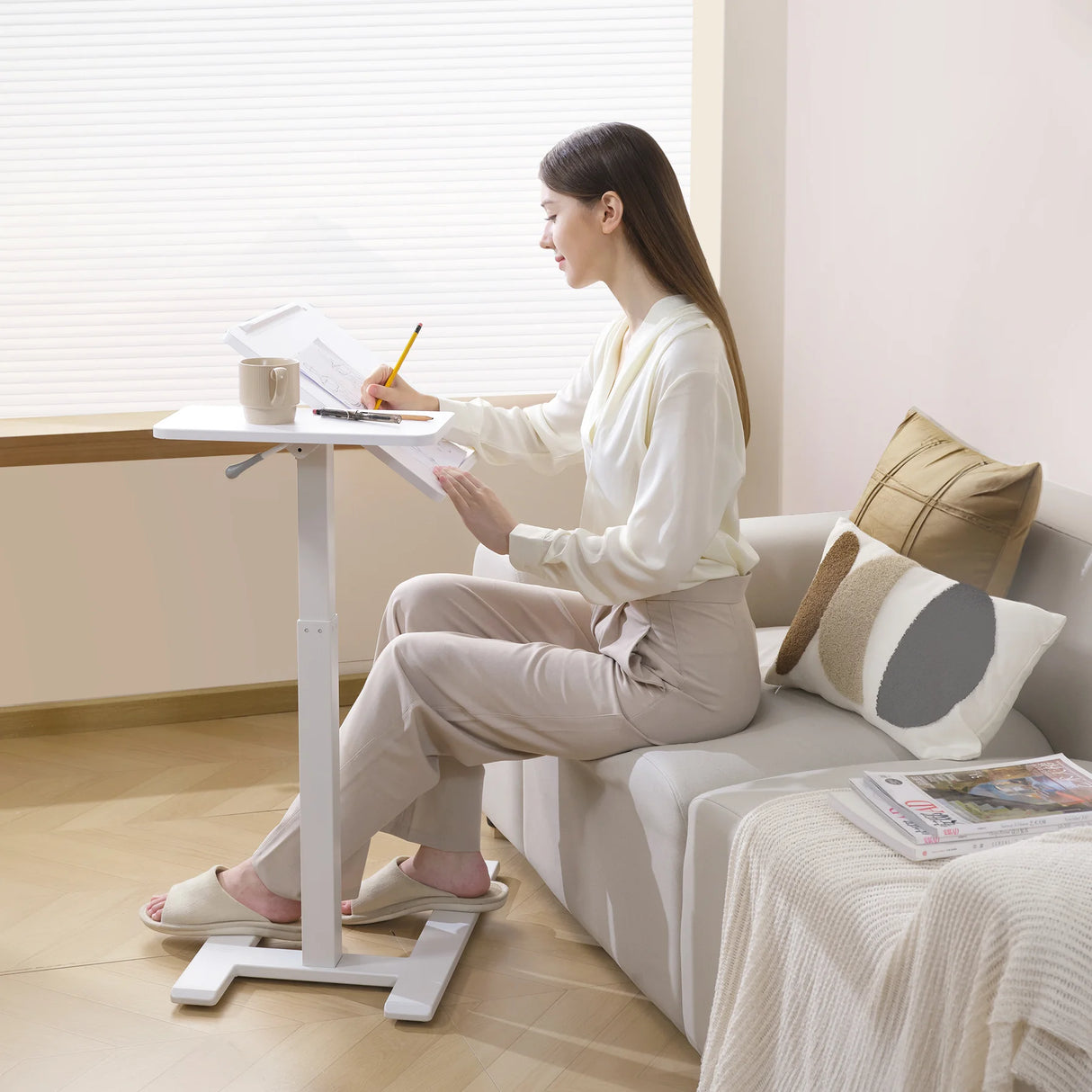 طاولة جانبية قابلة لتعديل الارتفاع من سيهو D01، طاولة سرير